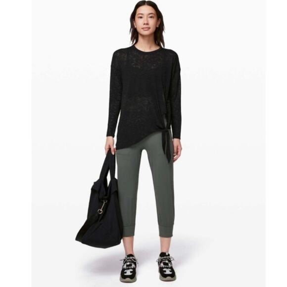 Lululemon Tie Your Practice Long Sleeve Top - Picture 10 of 11